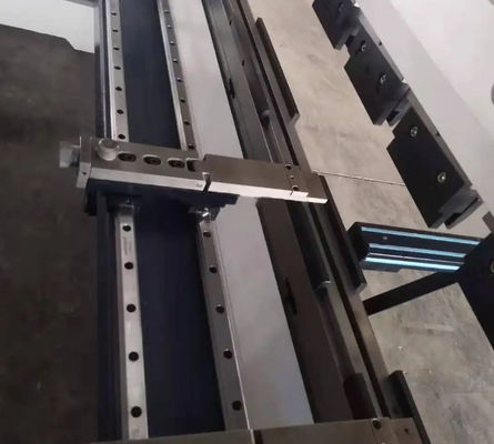 9800KG Нержавеющая сталь изгибающая машина Кухонная раковина складная машина