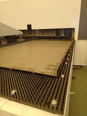 1.8м Нажимный рукав тип Center Bending Machine Автоматическая металлическая машина для изгиба листового металла