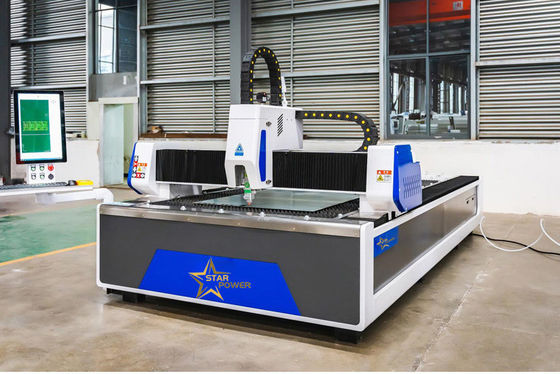 Высокоточная высокопроизводительная 3000w CNC металлическая лазерная режущая машина может быть настроена