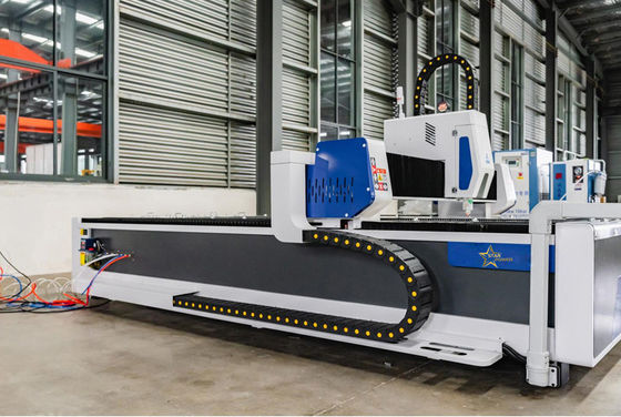 Может настроить профессиональную производительность высокой 3000w CNC металлолазерной режущей машины