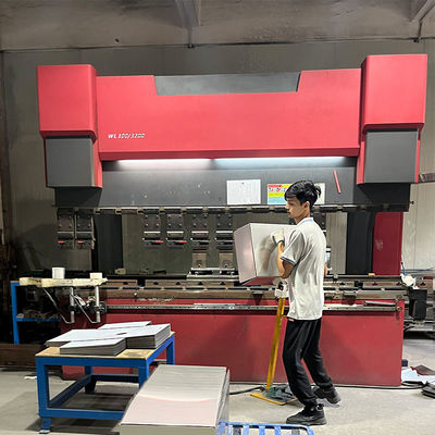 Высокоточная линейка производства раковины с помощью CNC